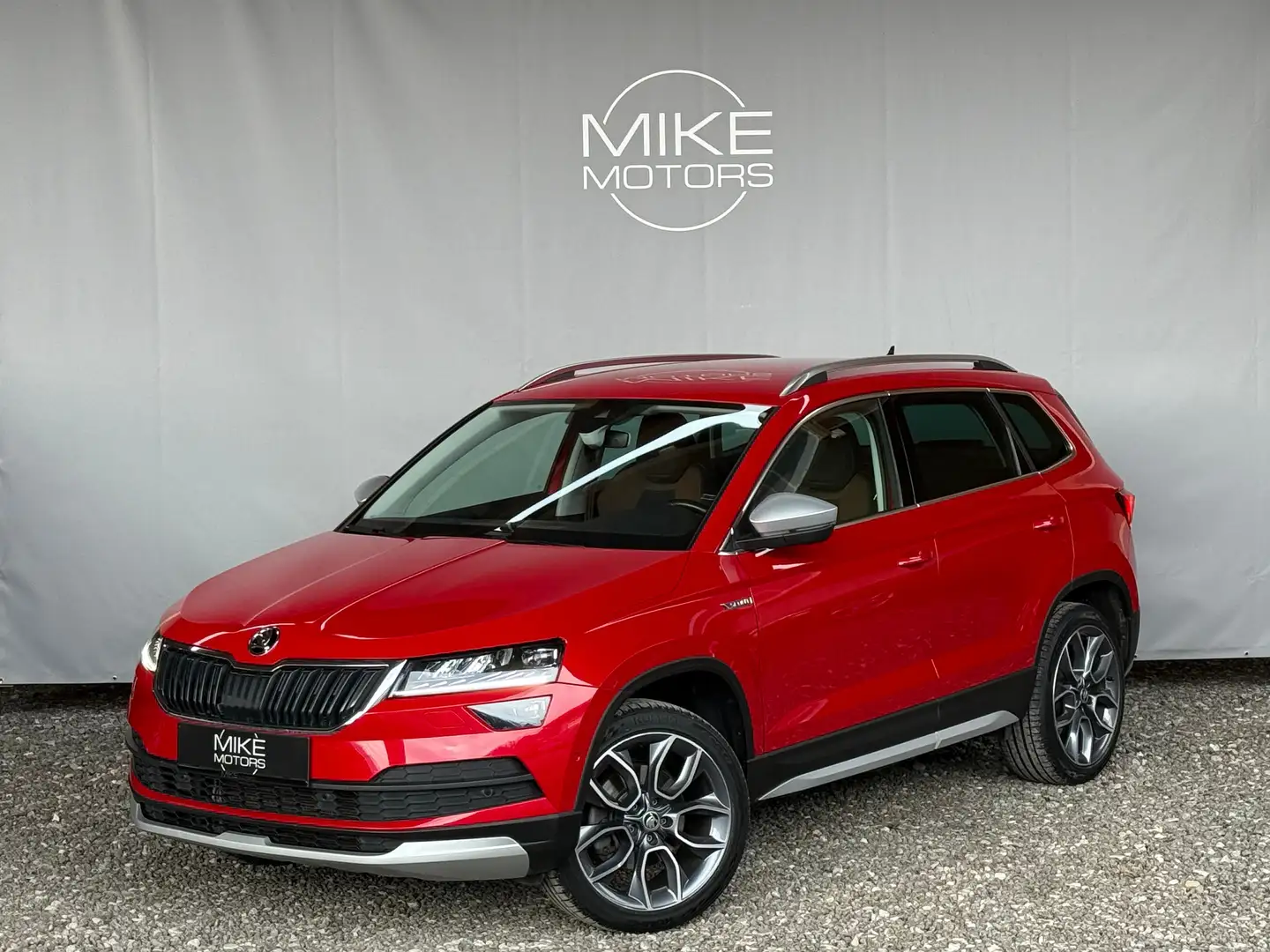 Skoda Karoq Scout 2,0 TDI SCR 4x4 Rot - 1
