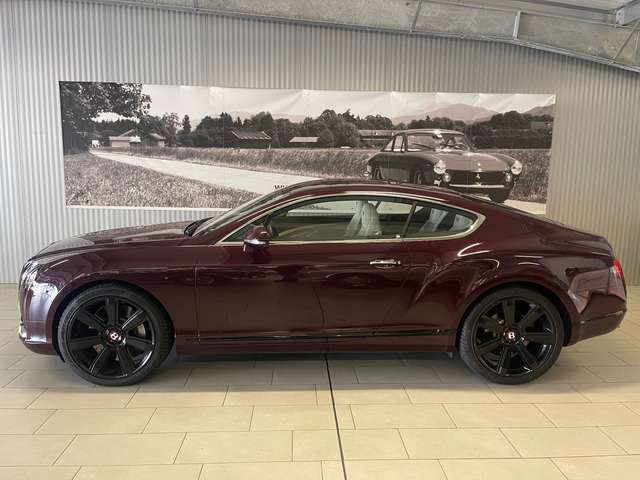 Imagine Bentley Continental GT V8 Coupé Mulliner - 3. Hand - nur 31.589 km!