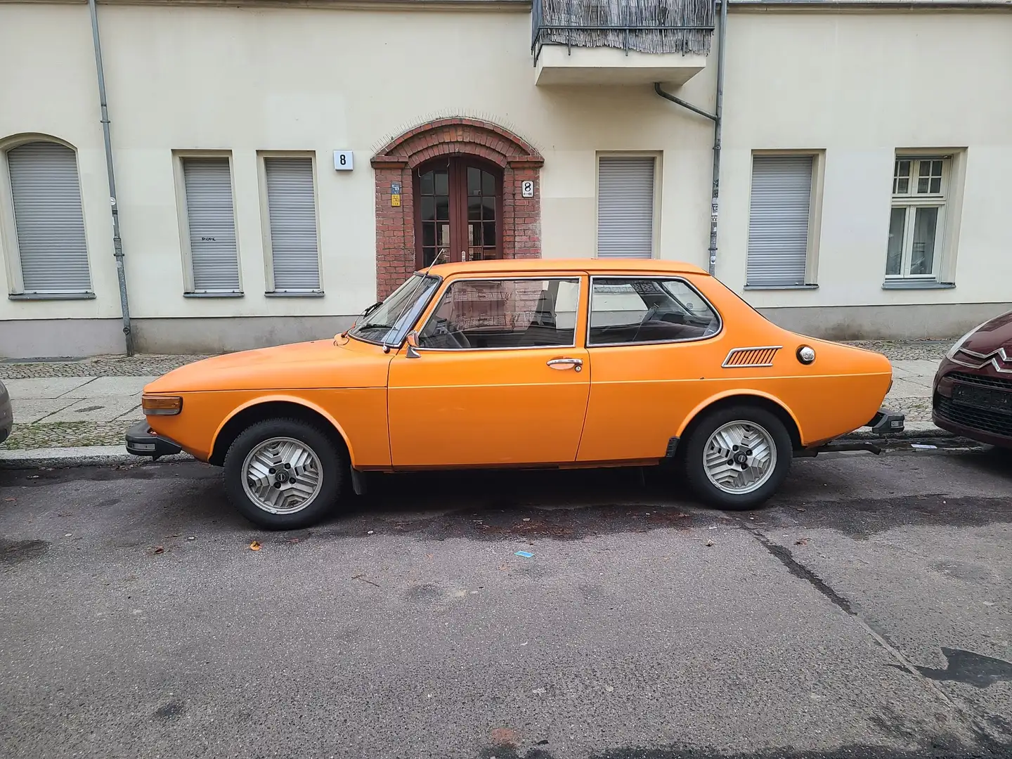 Saab 99 Coupe Orange - 1