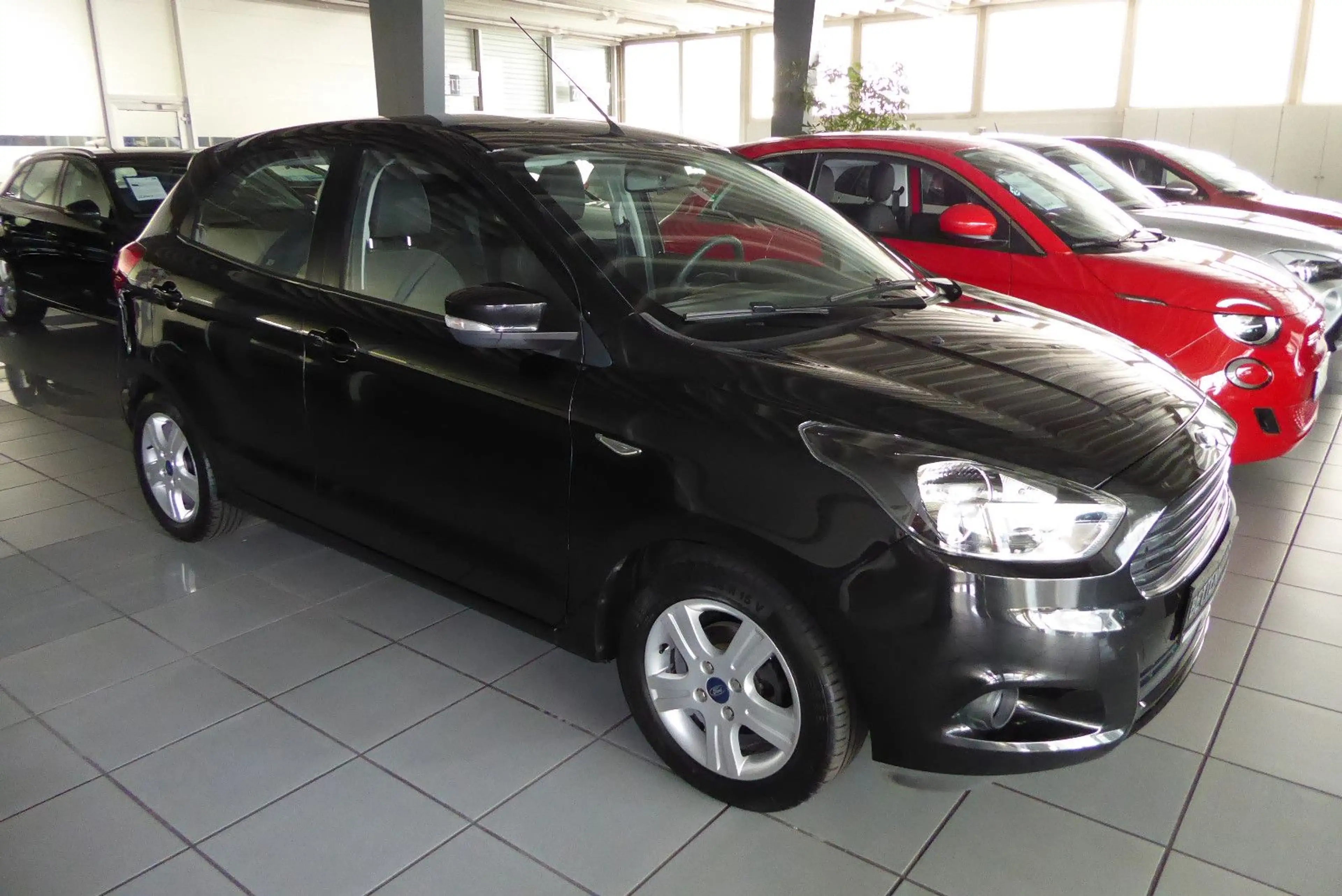 Ford Ka/Ka+ KA+ erst 53.200 KM!! Klima PDC — photo 3