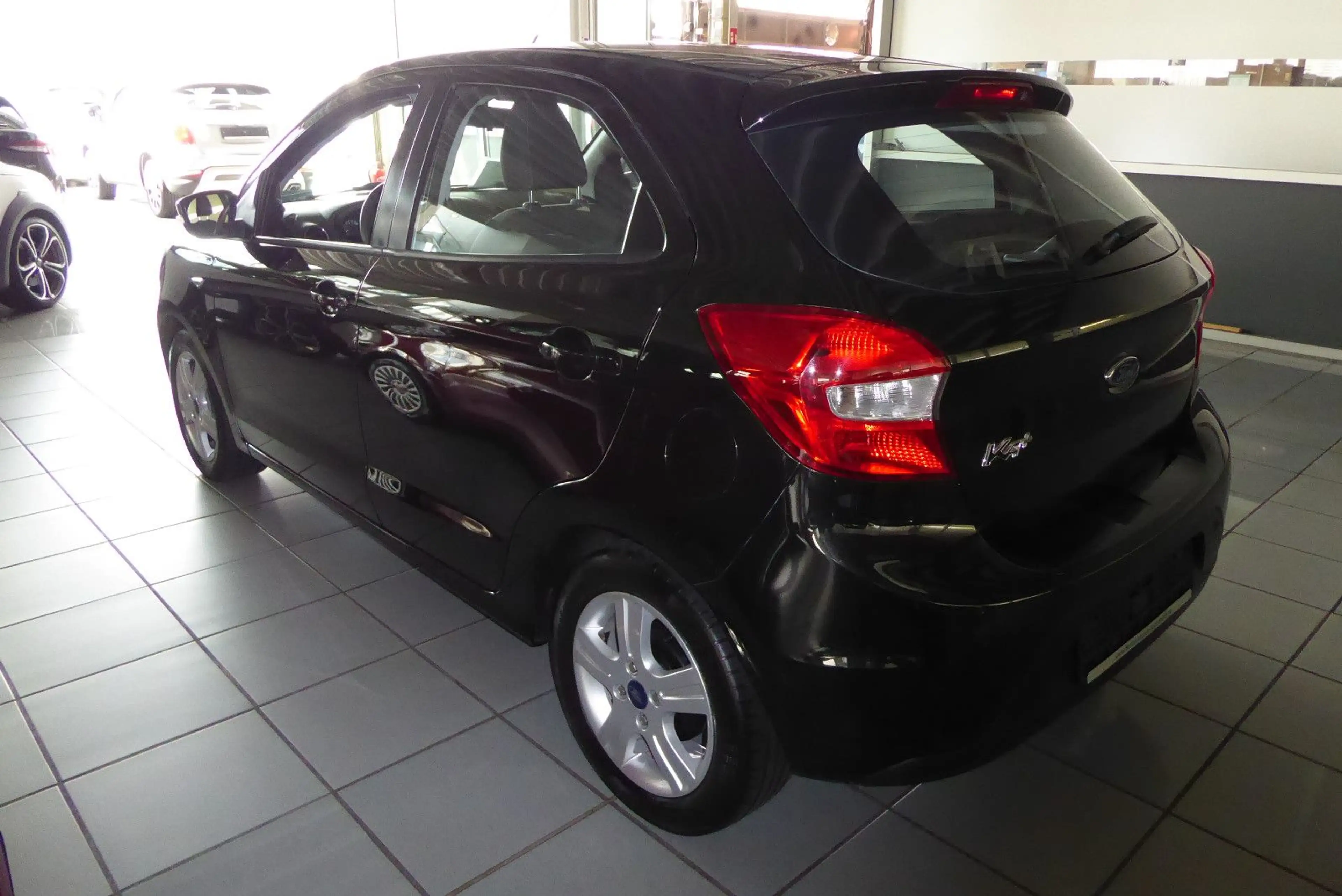 Ford Ka/Ka+ KA+ erst 53.200 KM!! Klima PDC — photo 6