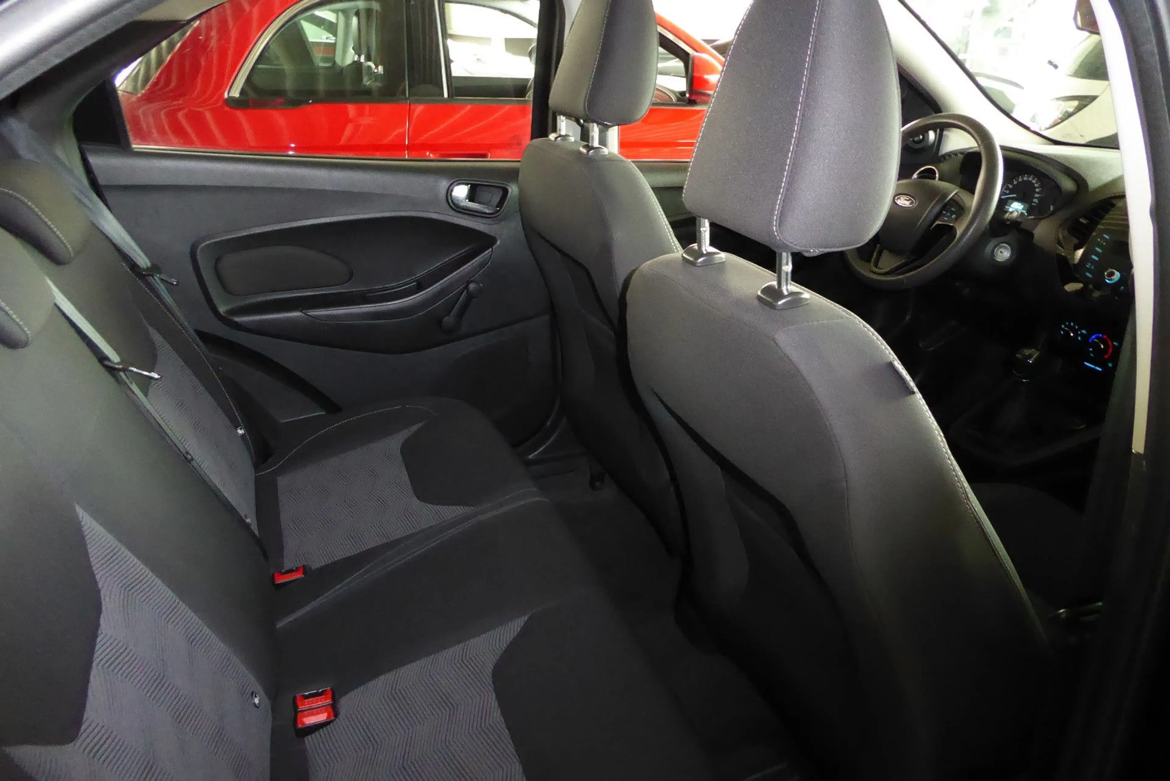 Ford Ka/Ka+ KA+ erst 53.200 KM!! Klima PDC — photo 13