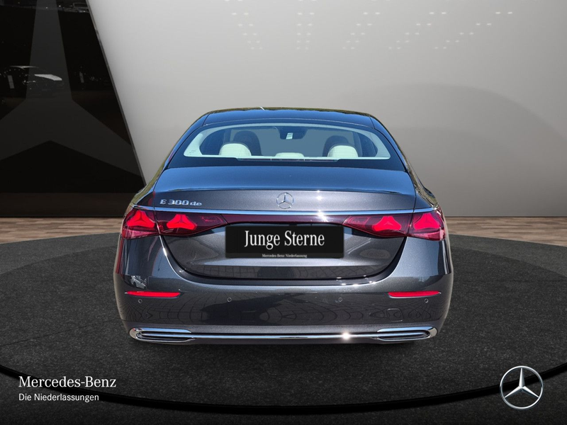 Mercedes-Benz E 300 de Hybrid Edition Avantgarde Fahrass 360° 9G — photo 9