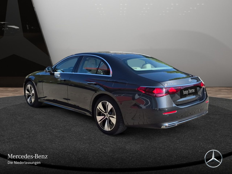 Mercedes-Benz E 300 de Hybrid Edition Avantgarde Fahrass 360° 9G — photo 10