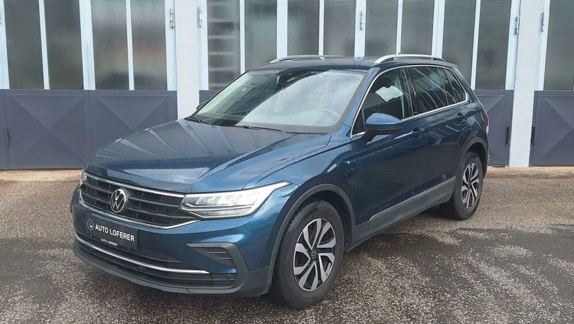 Volkswagen Tiguan Life TDI  ACC * LED * AHK Blau - 1