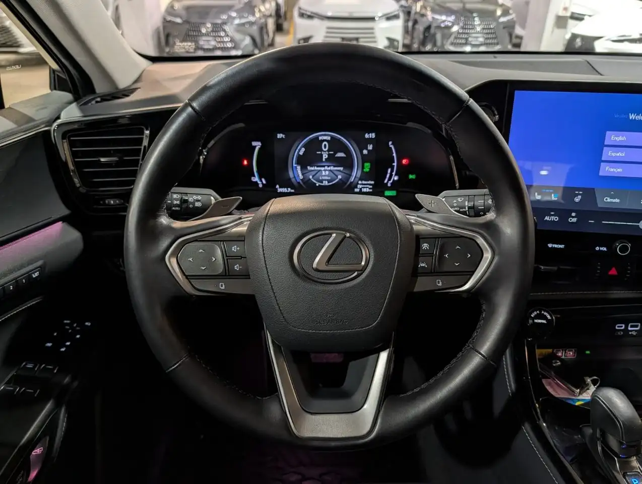 Lexus NX снимка Lexus NX