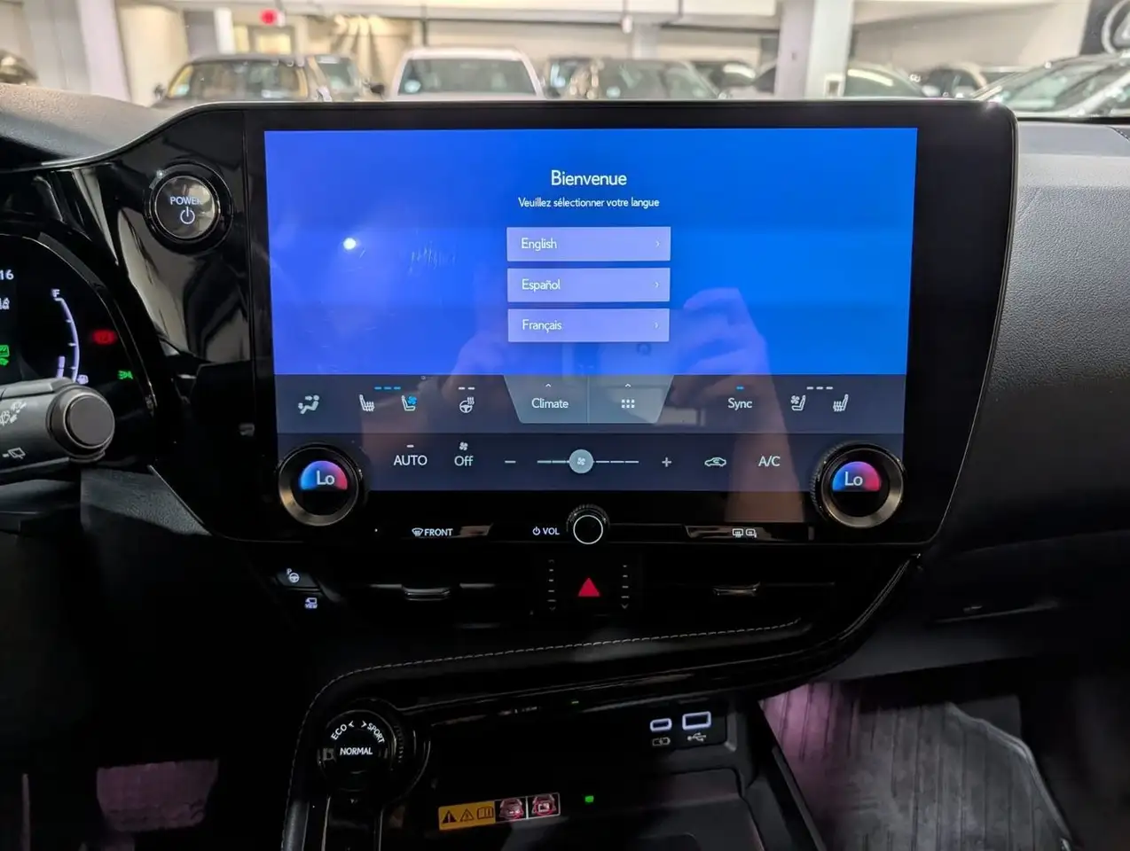 Lexus NX снимка Lexus NX