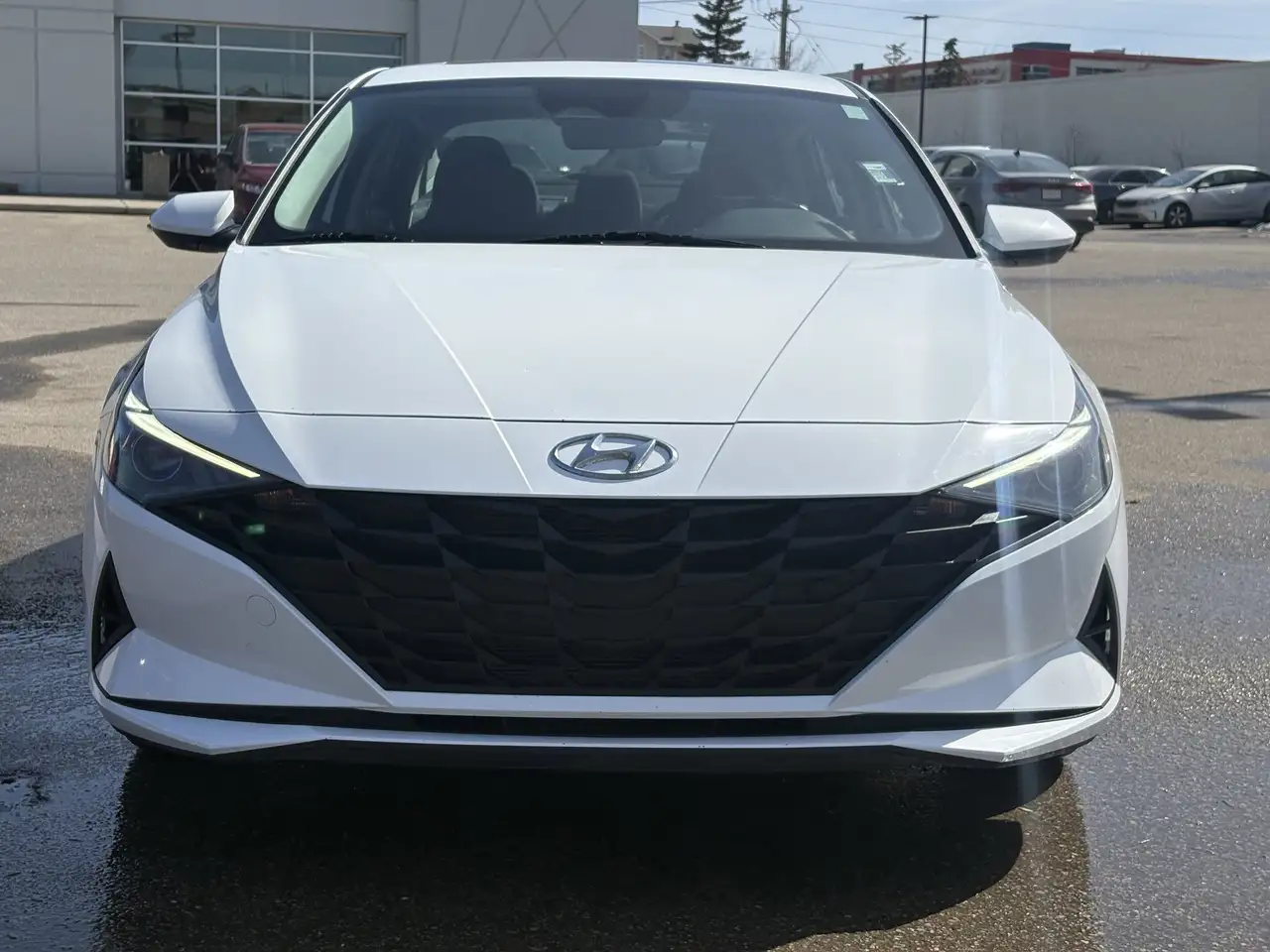 Hyundai ELANTRA снимка Hyundai ELANTRA