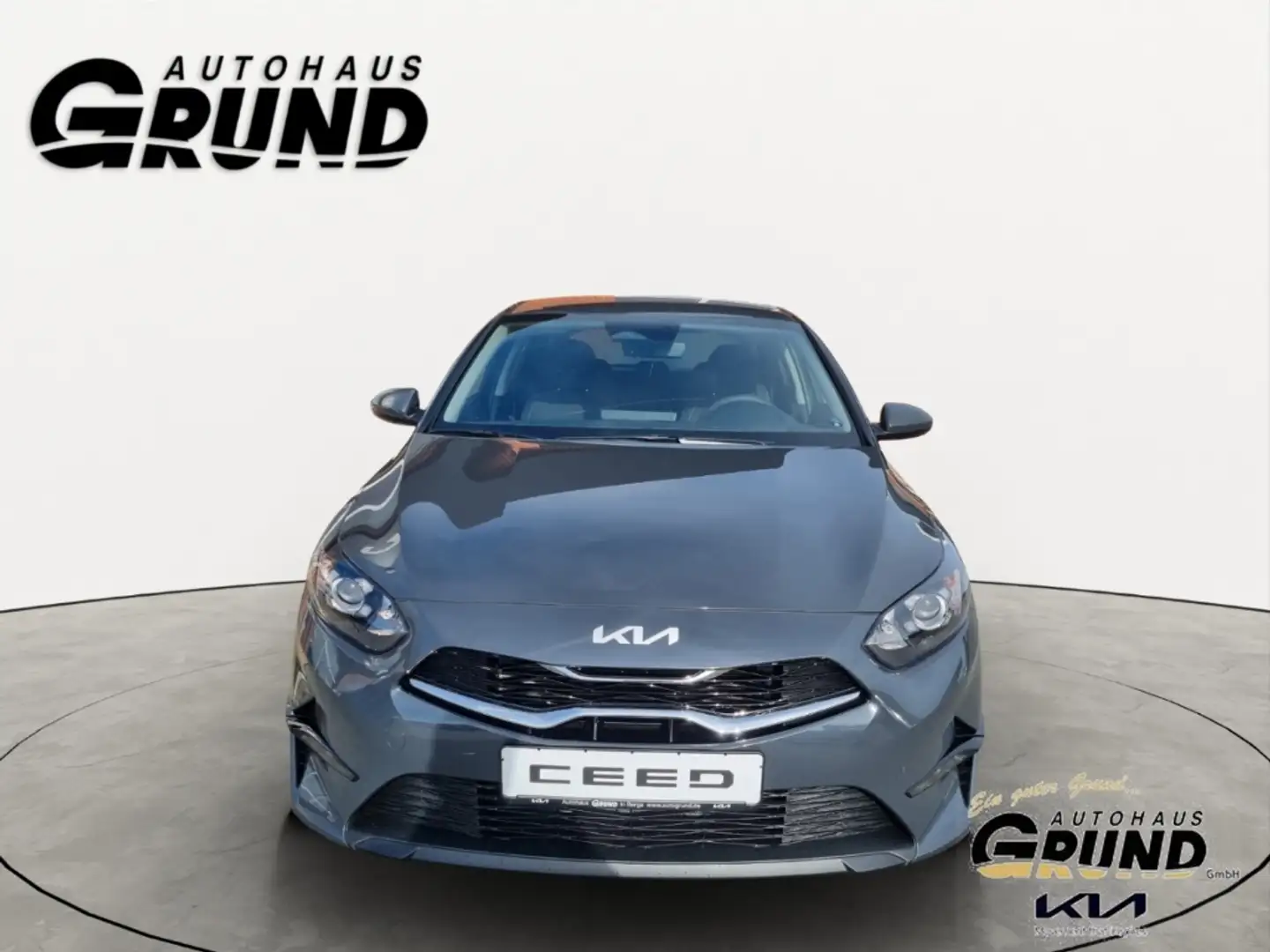 Kia Ceed / cee'd 1.5T VISION KOMFORT+ NAVI KLIMAAUTO Grau - 2