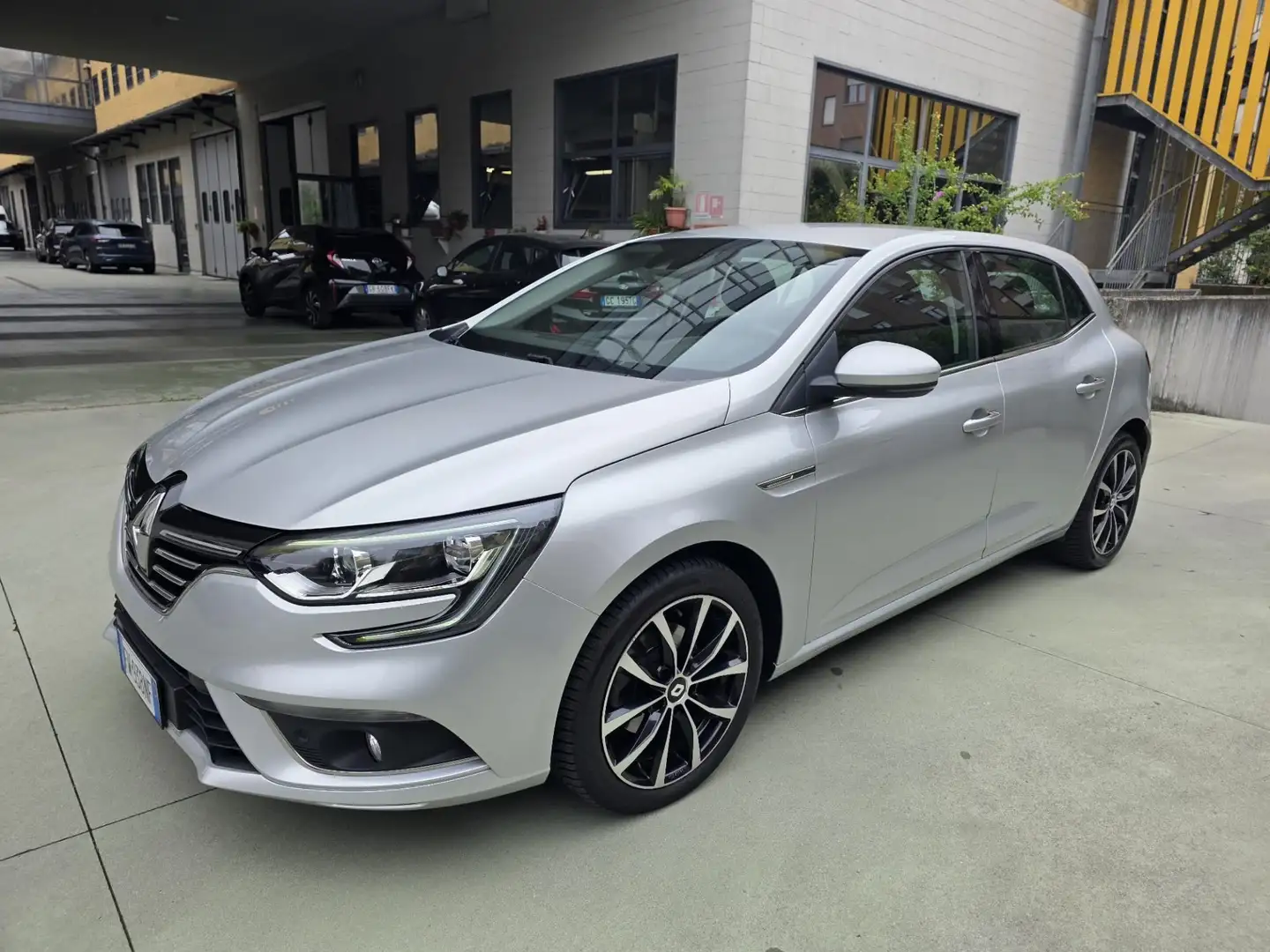 Renault Megane 1.5 dci energy Intens 110cv my18 - 1