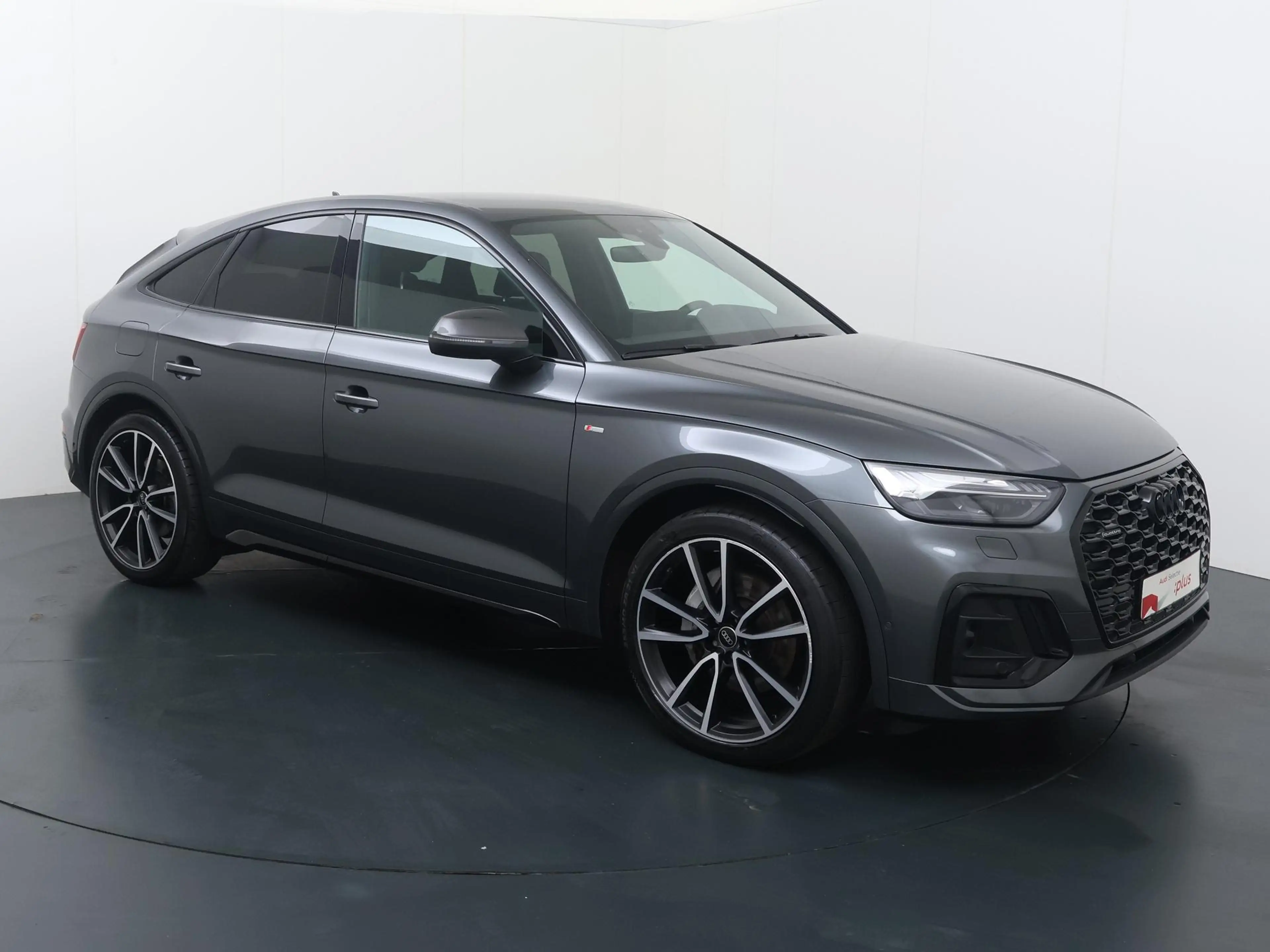 Audi Q5 Sportback 50 TFSI e S edition Competition | 299 PK — photo 3