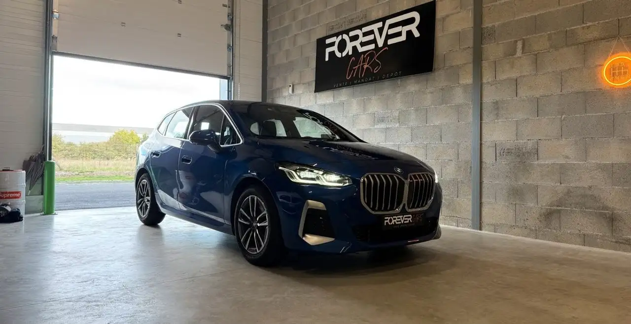 BMW 218