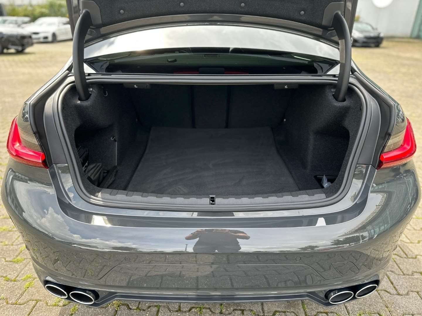 ALPINA B3