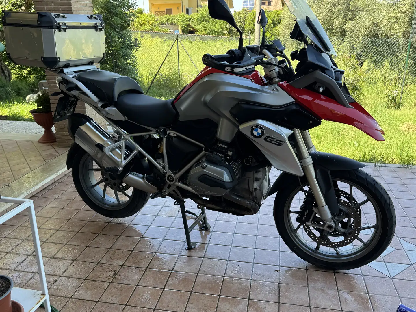 BMW R 1200 GS LC 2016 dynamic - 1