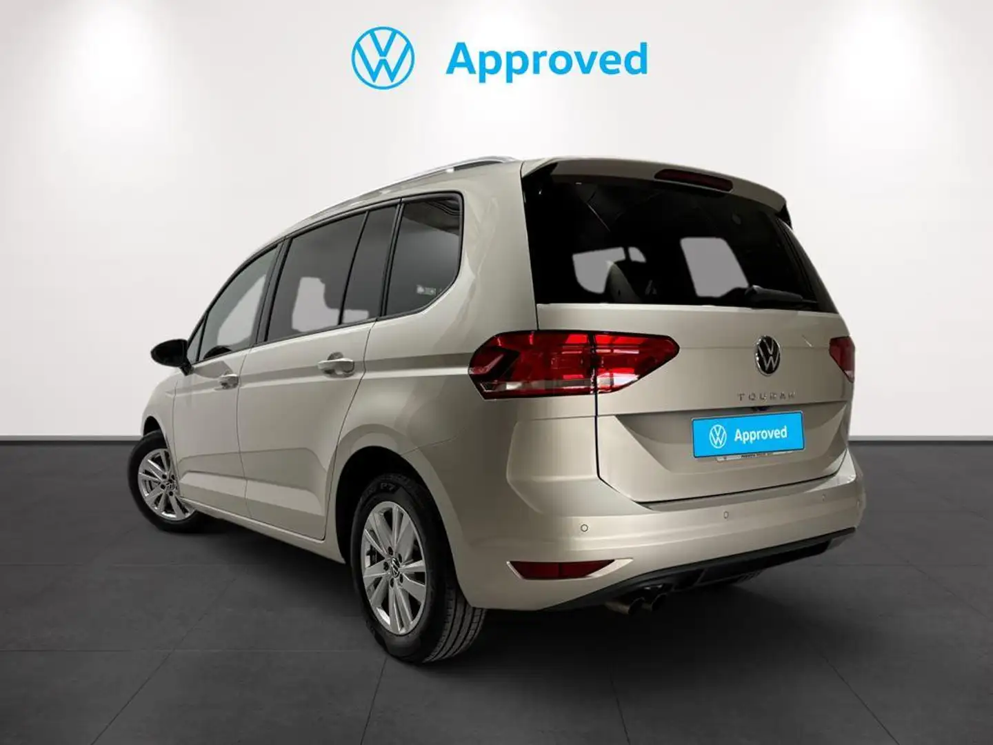 Volkswagen Touran 2.0TDI Life DSG7 110kW Plateado - 2