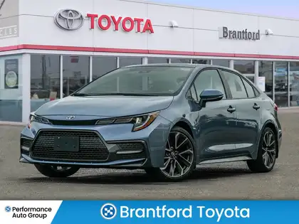 Silver 2022 Toyota Corolla SE FWD Sedan Front-Wheel Drive 6-Speed Manual