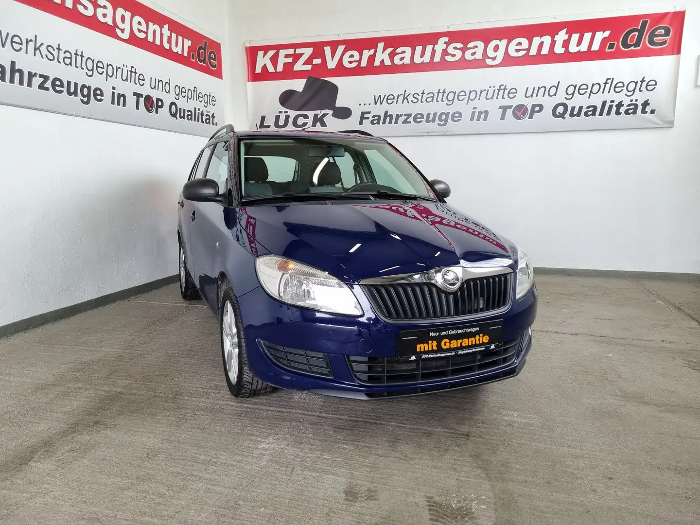 Skoda Fabia Combi Cool Edition, Motor Neu, 1. Jahr Garantie Modrá - 1