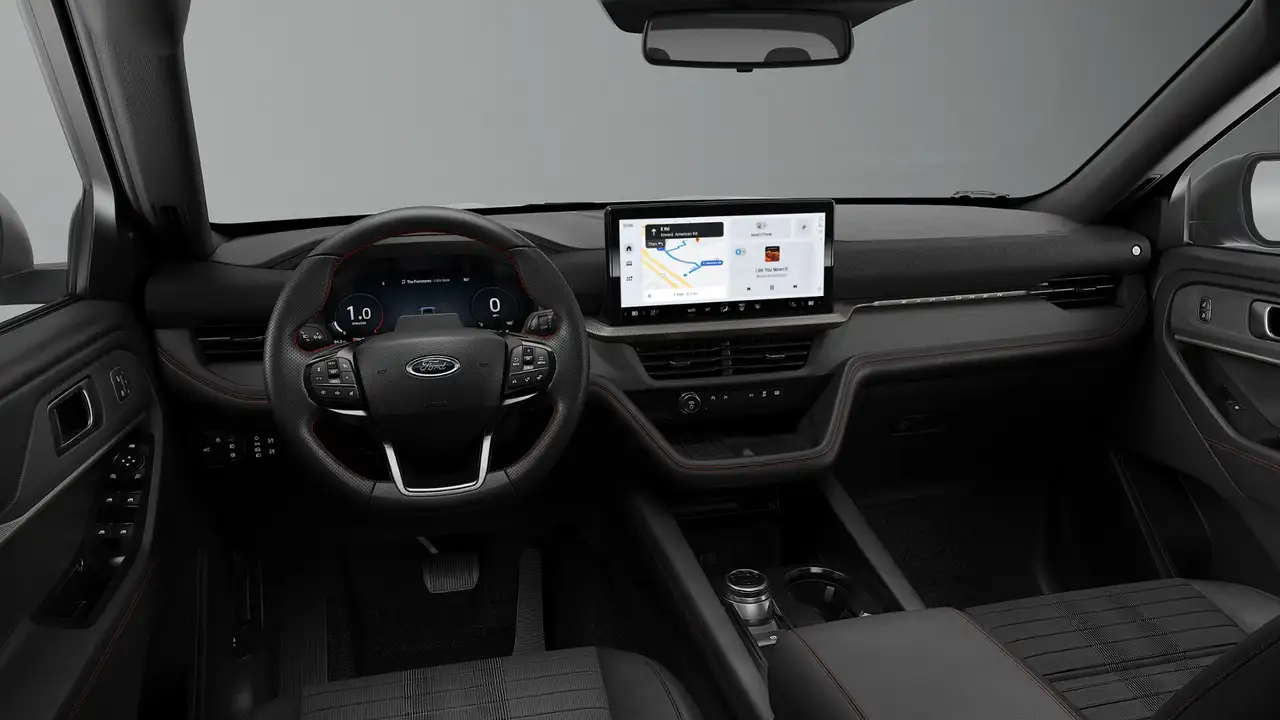 Ford Explorer снимка Ford Explorer