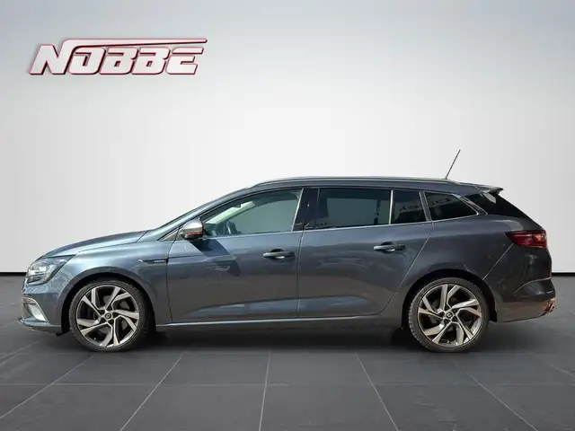 Renault Megane view 2