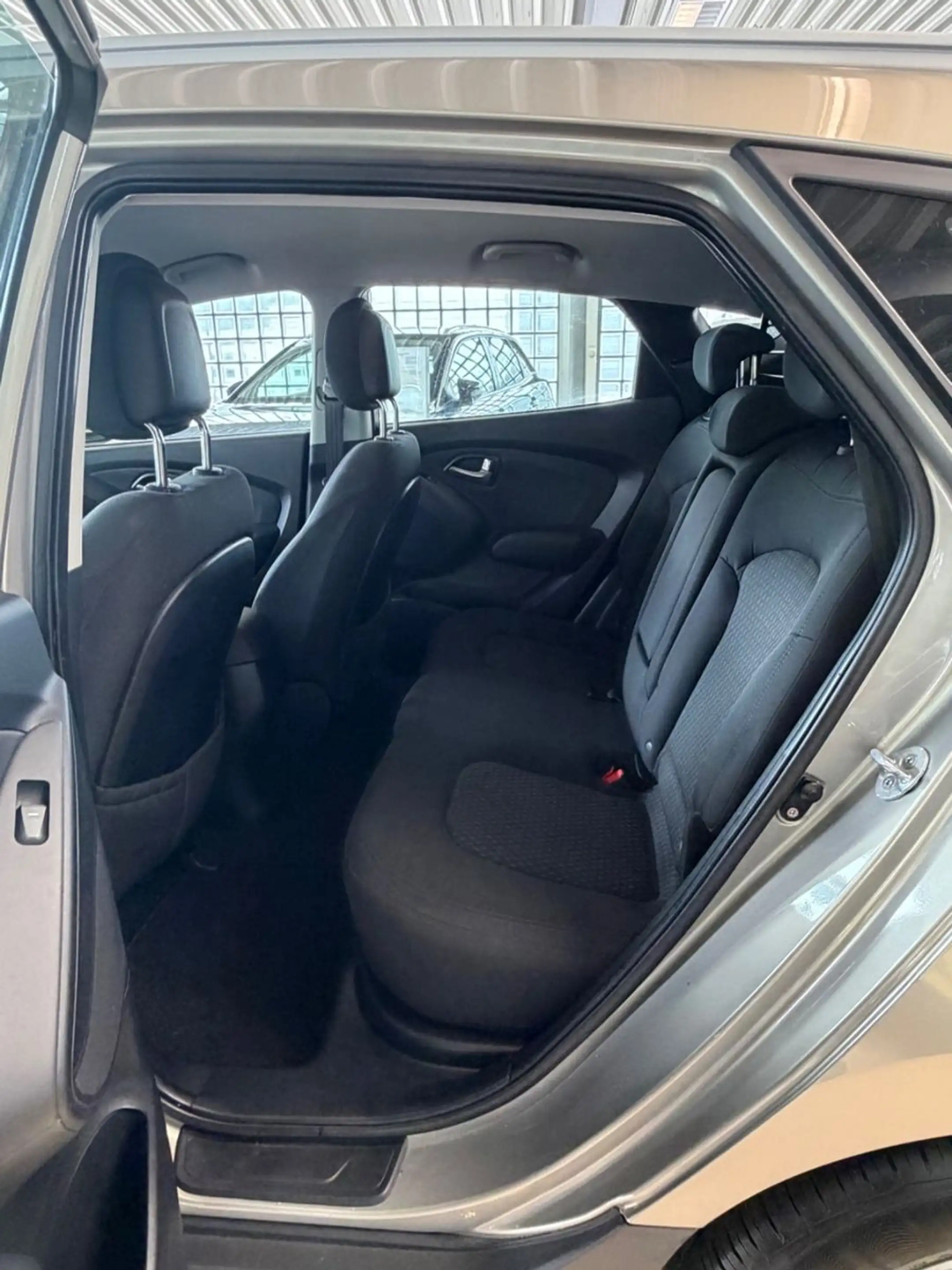 Hyundai iX35 Comfort 2WD — photo 12