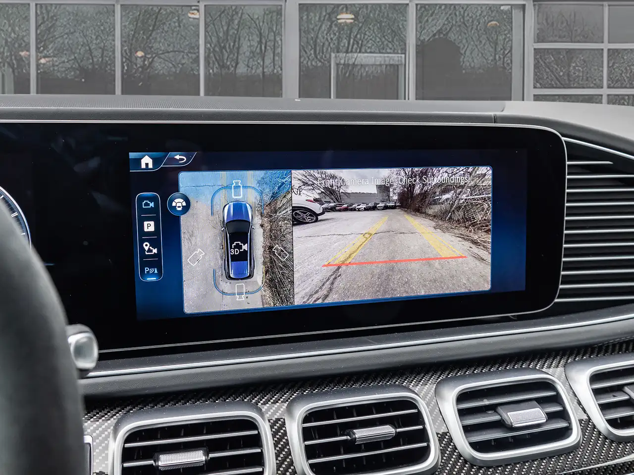 Mercedes-Benz GLS снимка Mercedes-Benz GLS