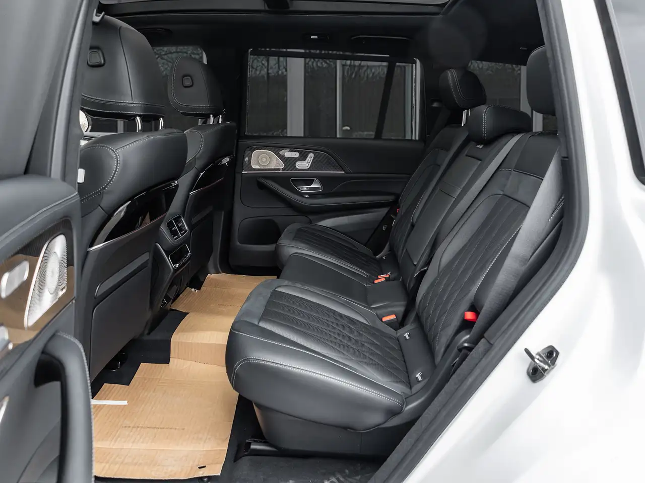 Mercedes-Benz GLS снимка Mercedes-Benz GLS