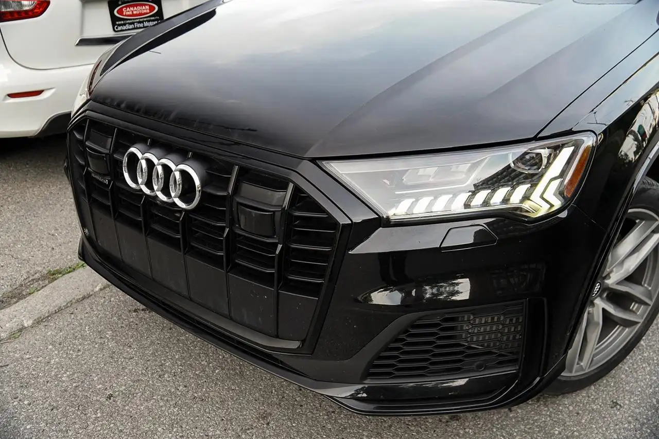 Audi Q7 photo Audi Q7