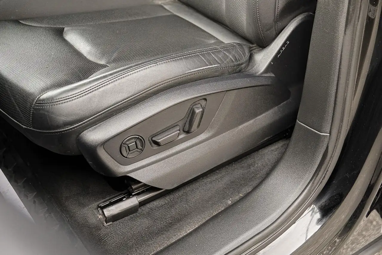 Audi Q7 photo Audi Q7