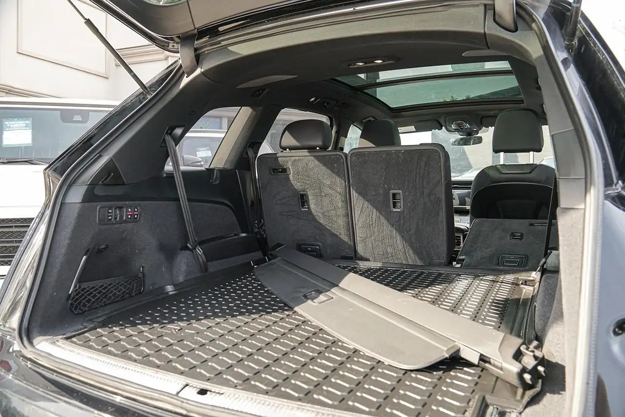 Audi Q7 photo Audi Q7
