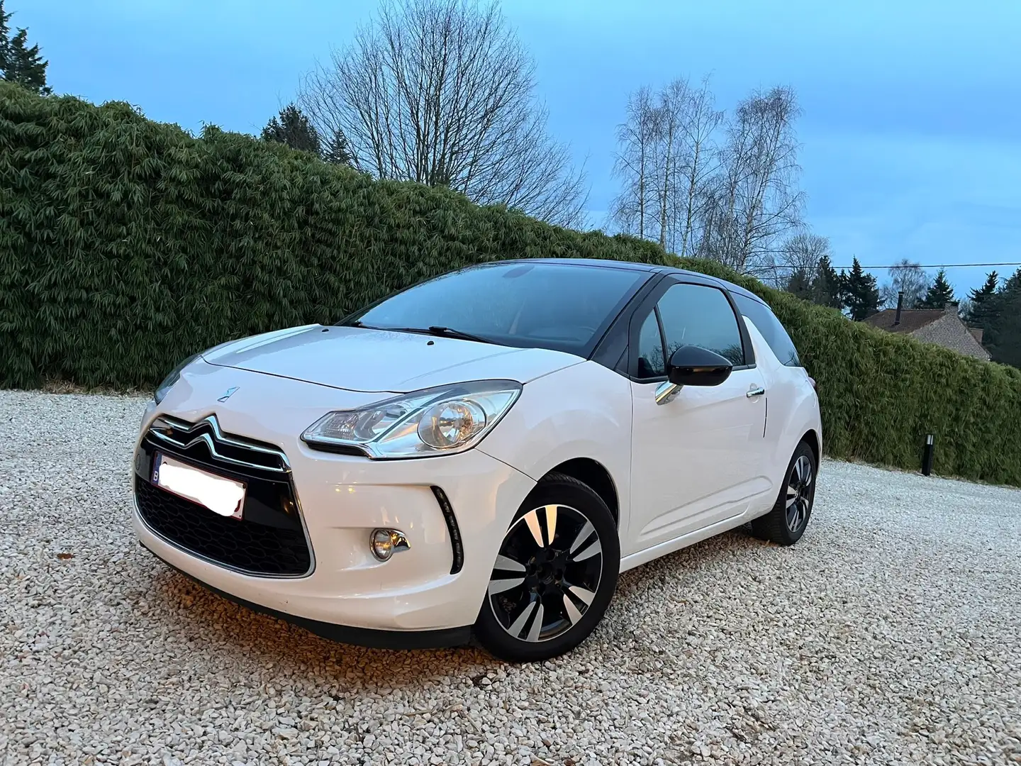 Citroen DS3 1.6 THP Sport Chic bijela - 1