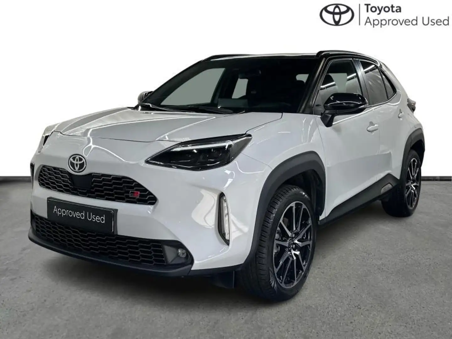 Toyota Yaris Cross GR Sport Bi-tone Wit - 1