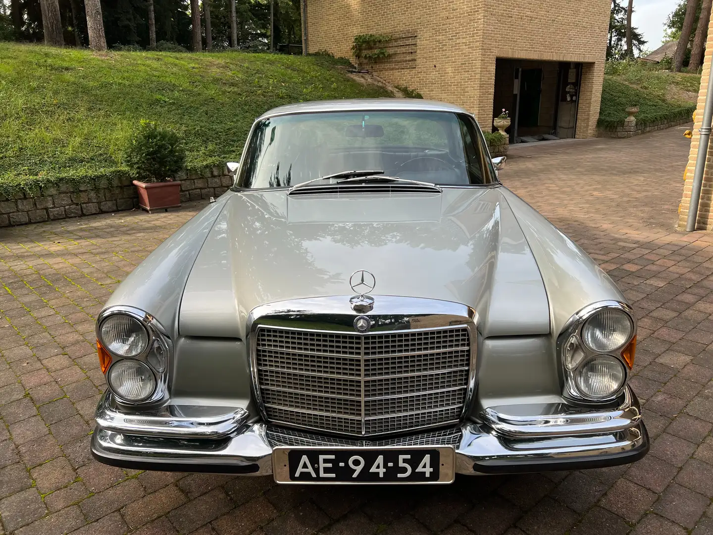 Mercedes-Benz 280 280 SE 3.5 Coupé - 1