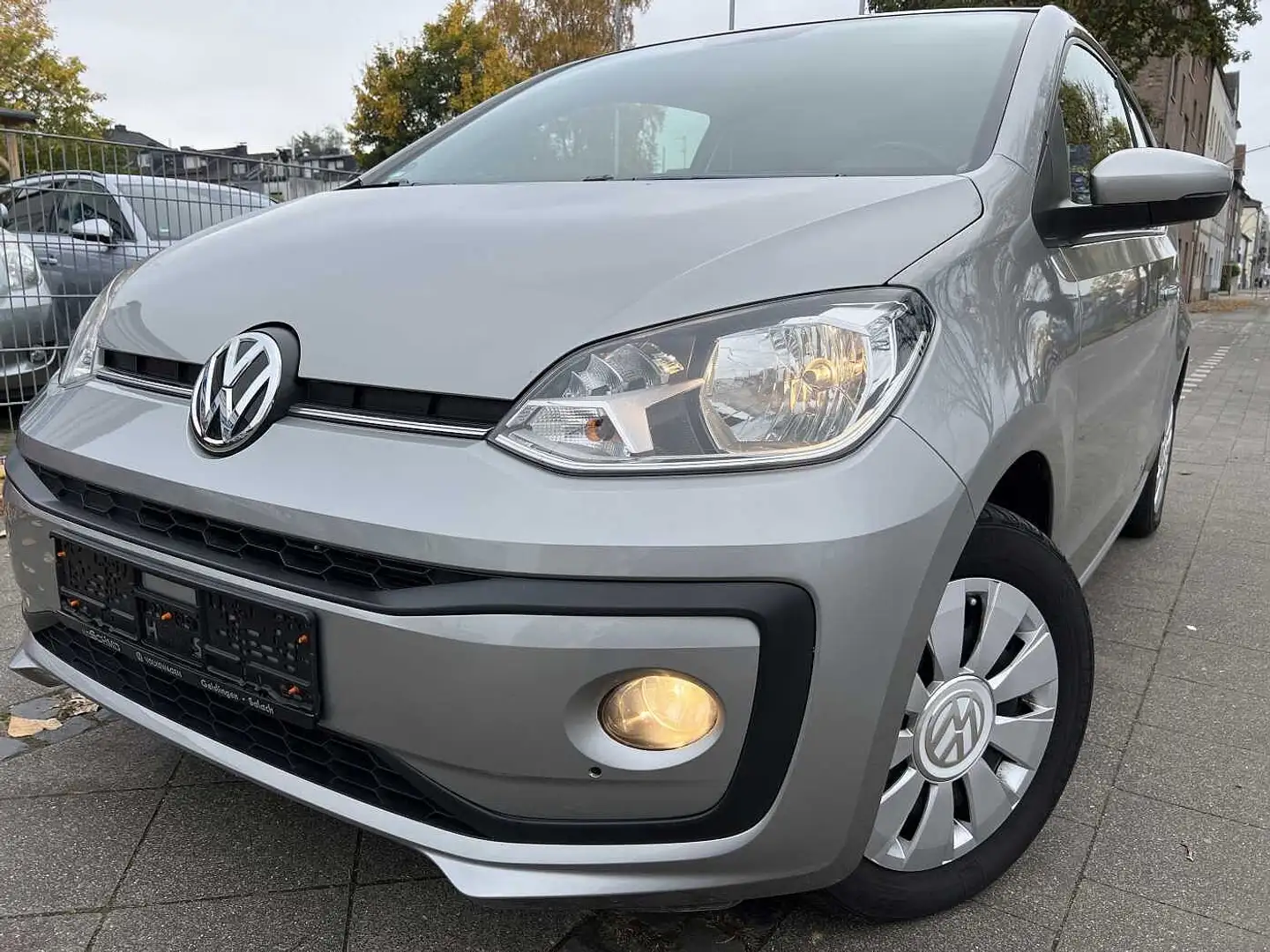 Volkswagen up! Silber - 1