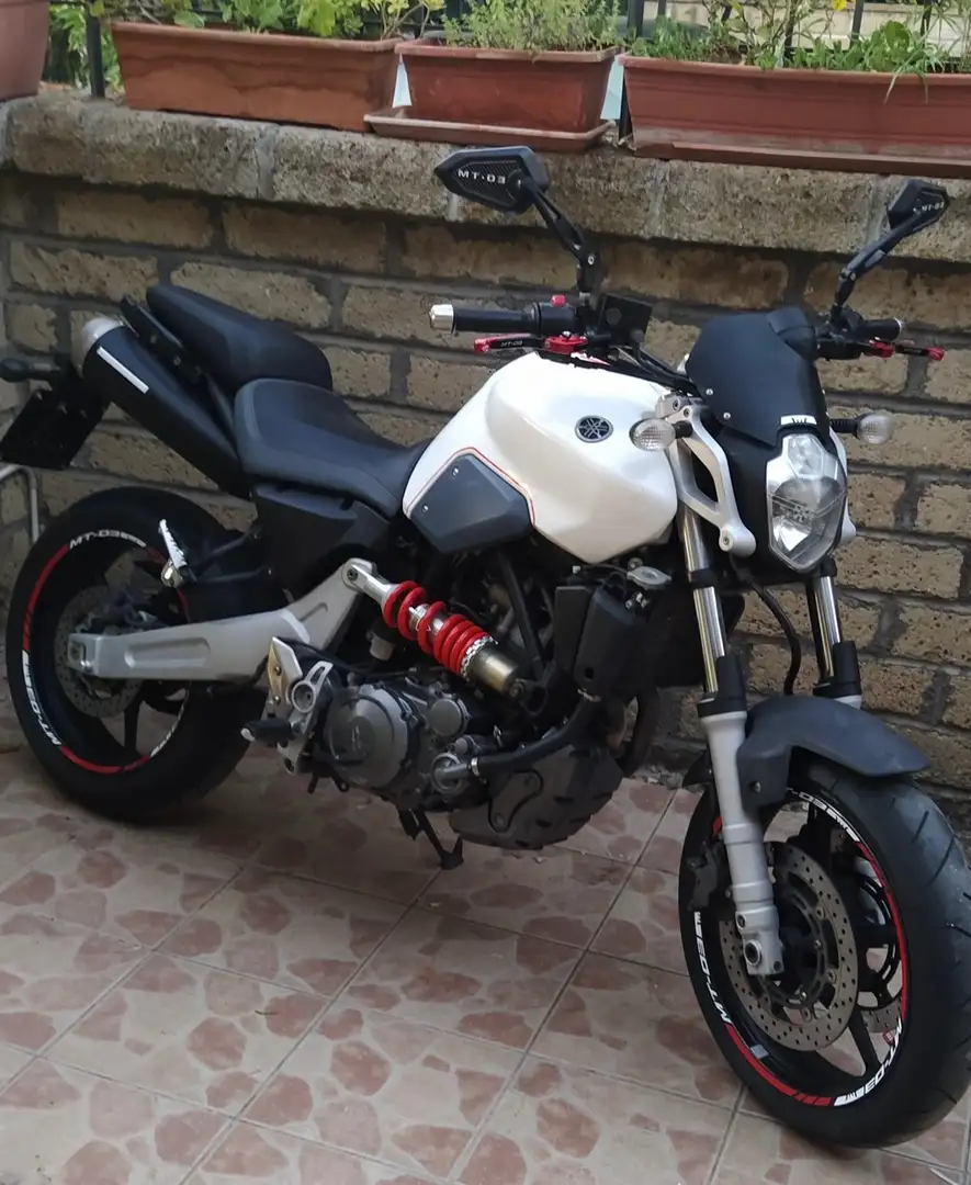 Yamaha MT-03 660cc Patente A2 Biały - 1