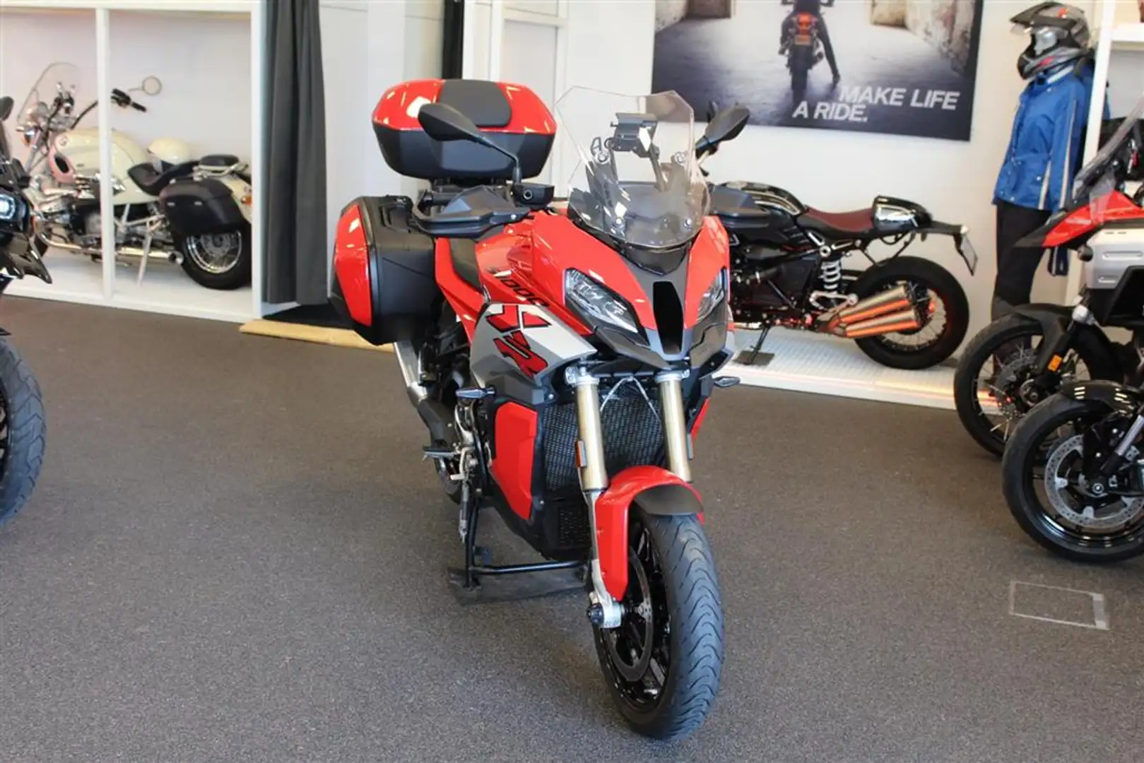 BMW S 1000 XR 0 Rood - 2