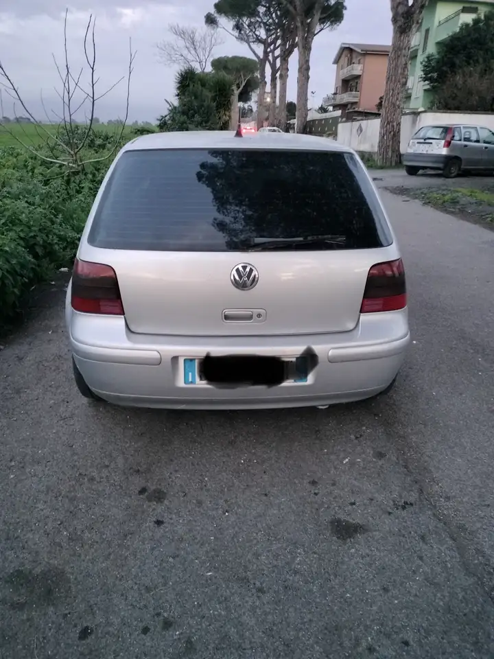 Volkswagen Golf 3p 1.9 tdi Highline 115cv, foto 2