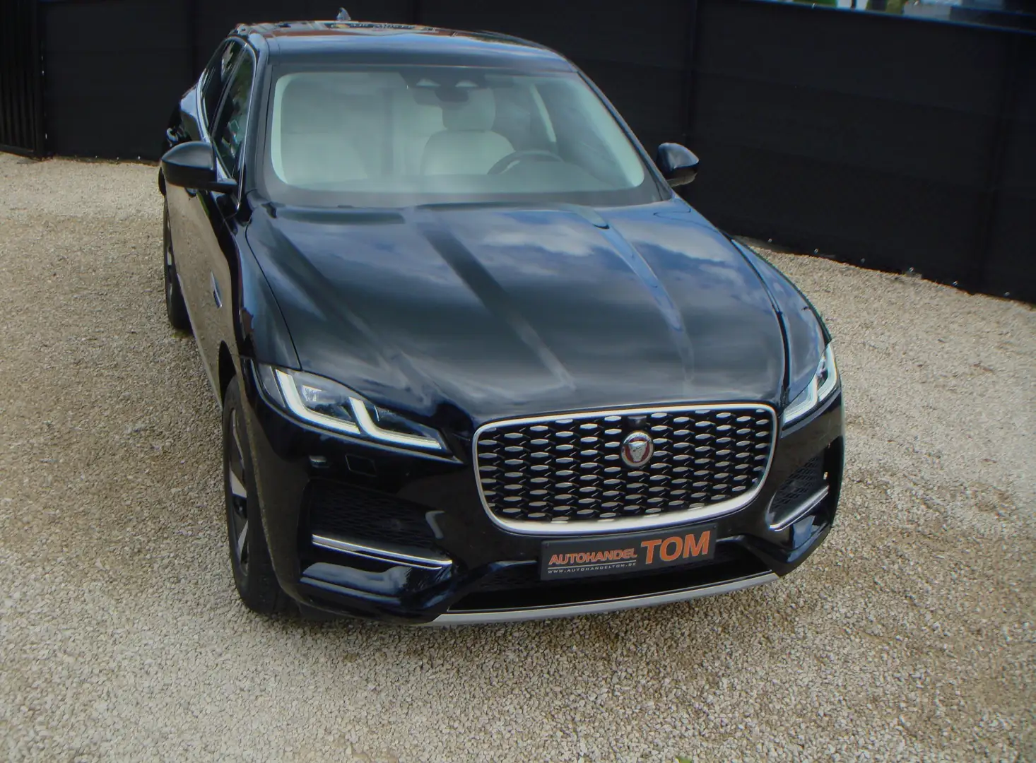 Jaguar F-Pace P 250 FACELIFT * LEDER * 360° * SLECHTS 12000!! Nero - 1