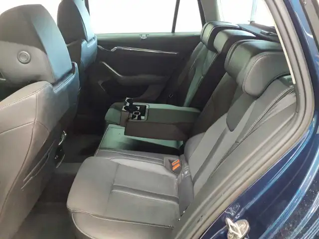 Skoda Octavia view 14