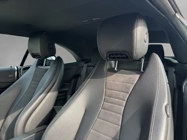 Mercedes-Benz E-Class view 11