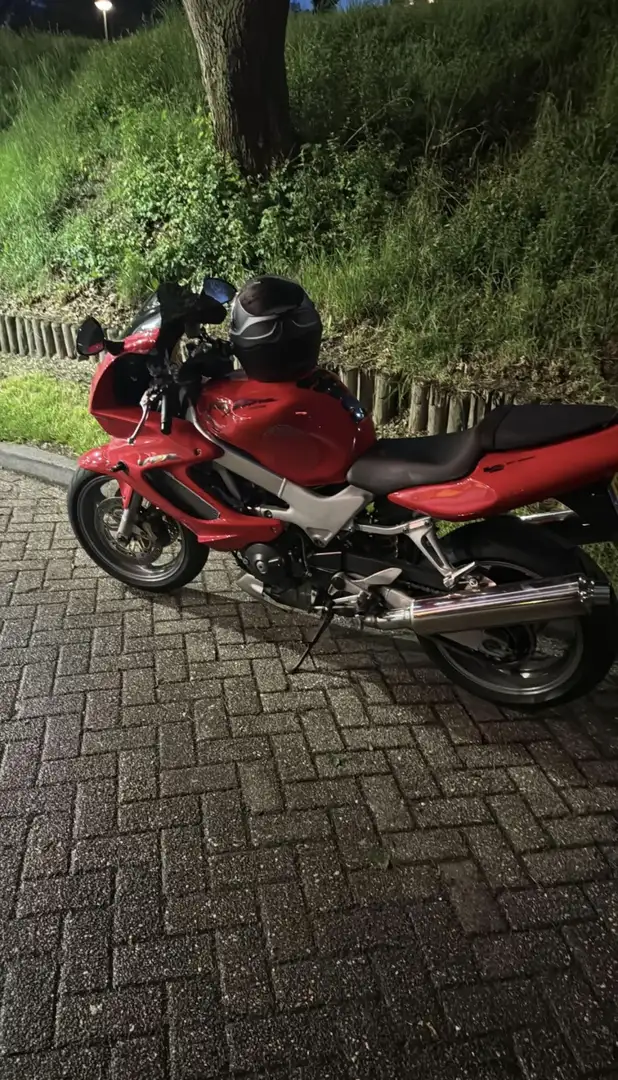 Honda VTR 1000 firestorm Rood - 2