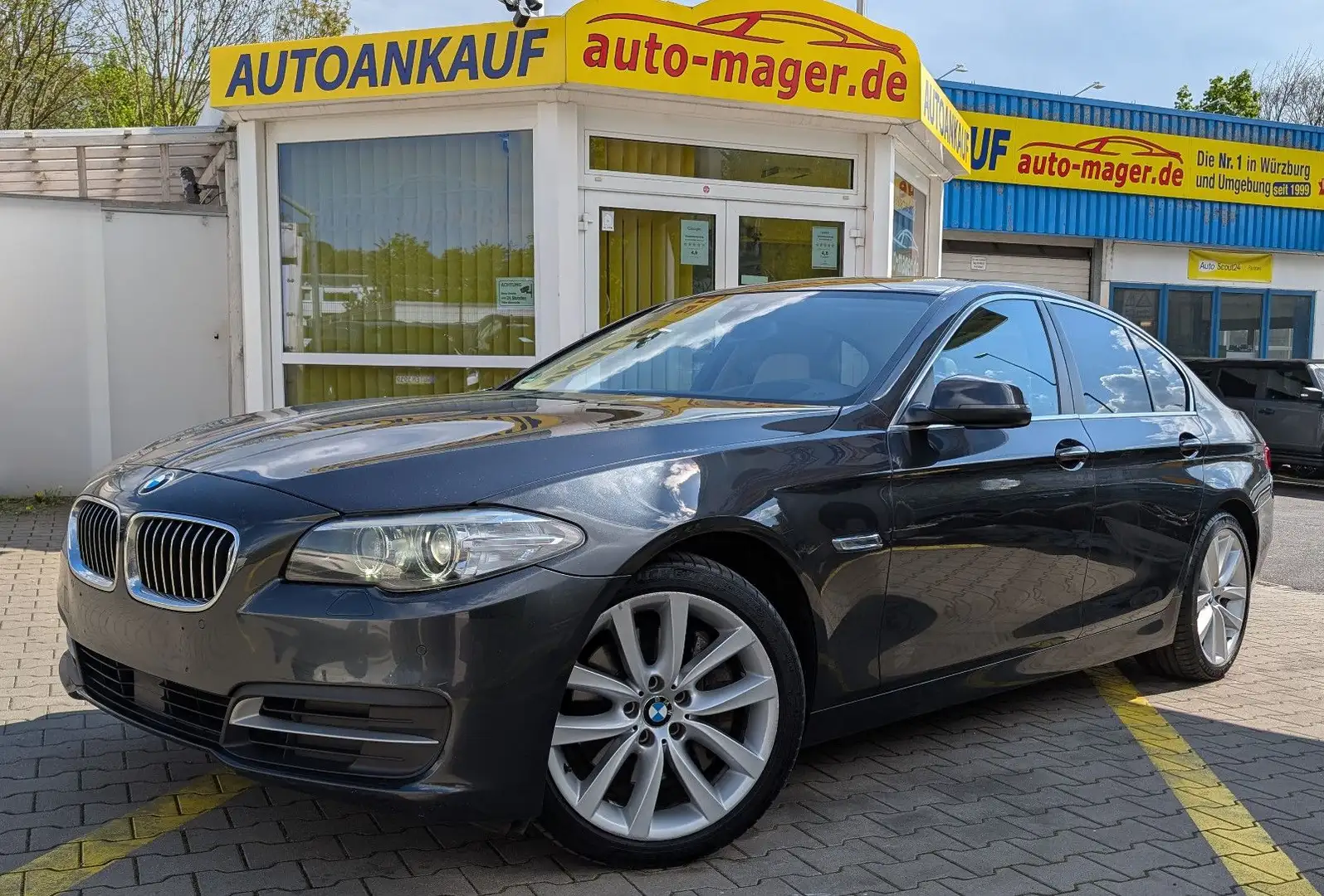 BMW 535 Lim*xDrive*ACC*HUD*Soft*BiXen*RKam*H&K*Beige Grau - 1