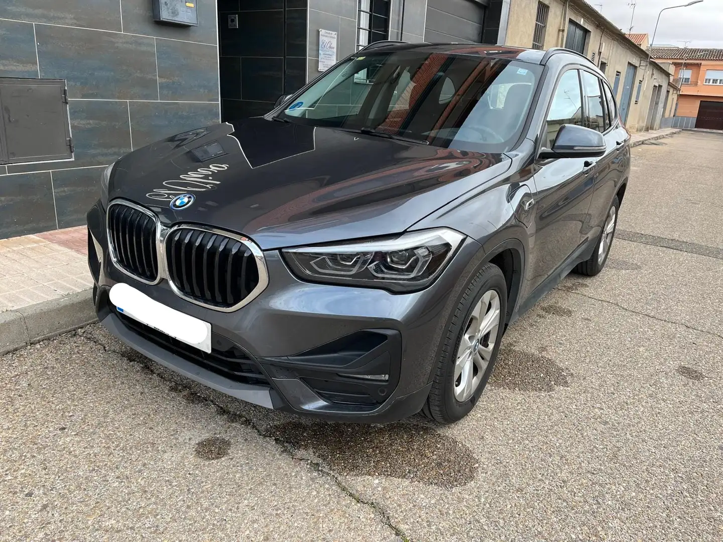 BMW X1 X1 xDrive25e Gris - 1