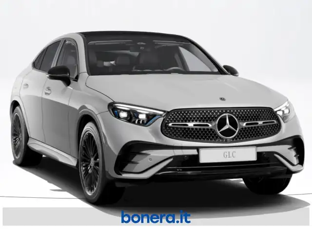 Mercedes-Benz GLC view 2
