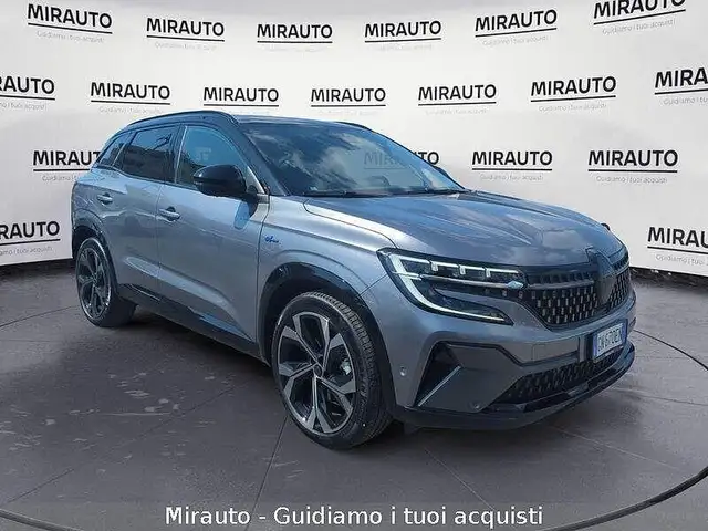 Renault Austral Austral Full Hybrid E-Tech 200 CV Iconic Esprit Al