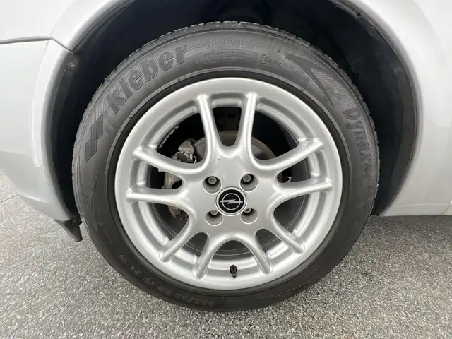 Opel Vectra view 10