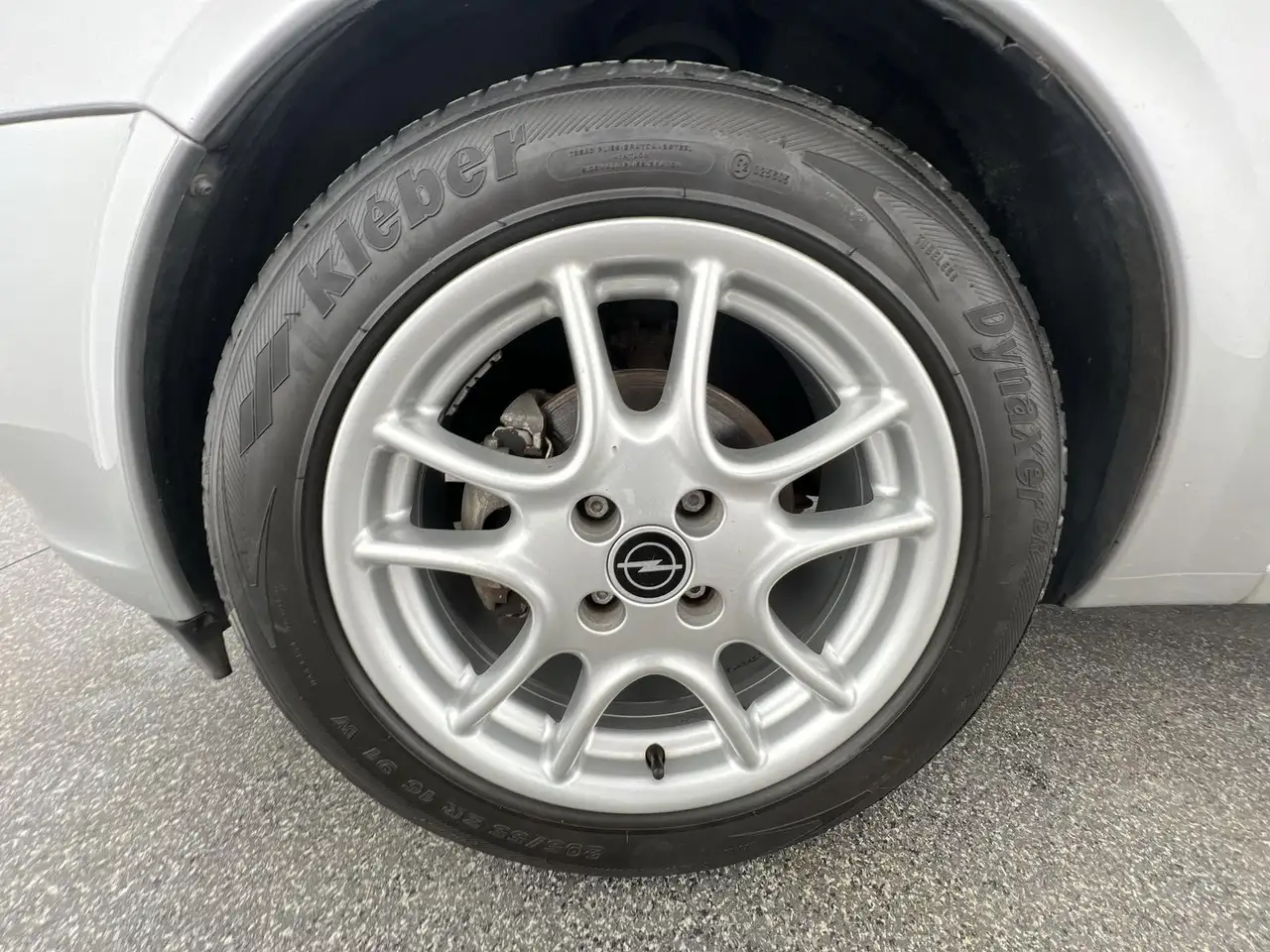 Opel Vectra B Caravan 1.8*Klima*Radio*AHK*uvm, foto 10
