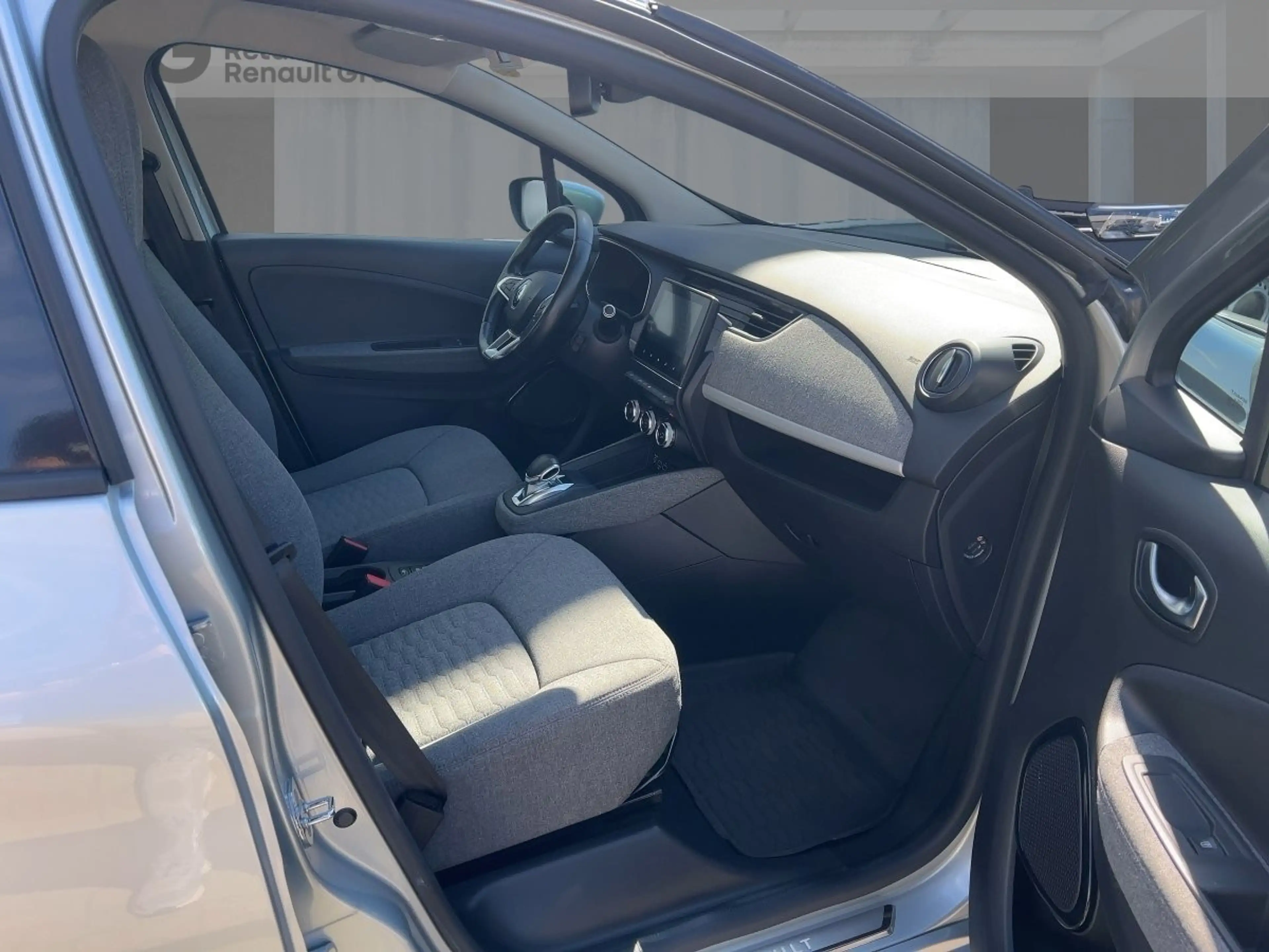 Renault ZOE R110 Z.E.50 Experience — photo 8