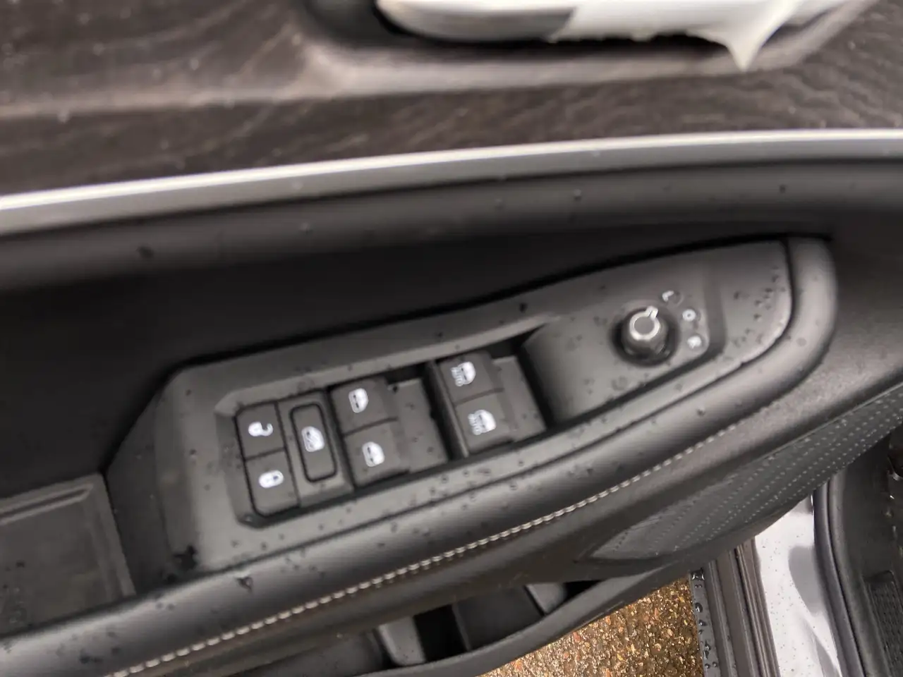 Jeep Grand Cherokee 2026 — фото 12