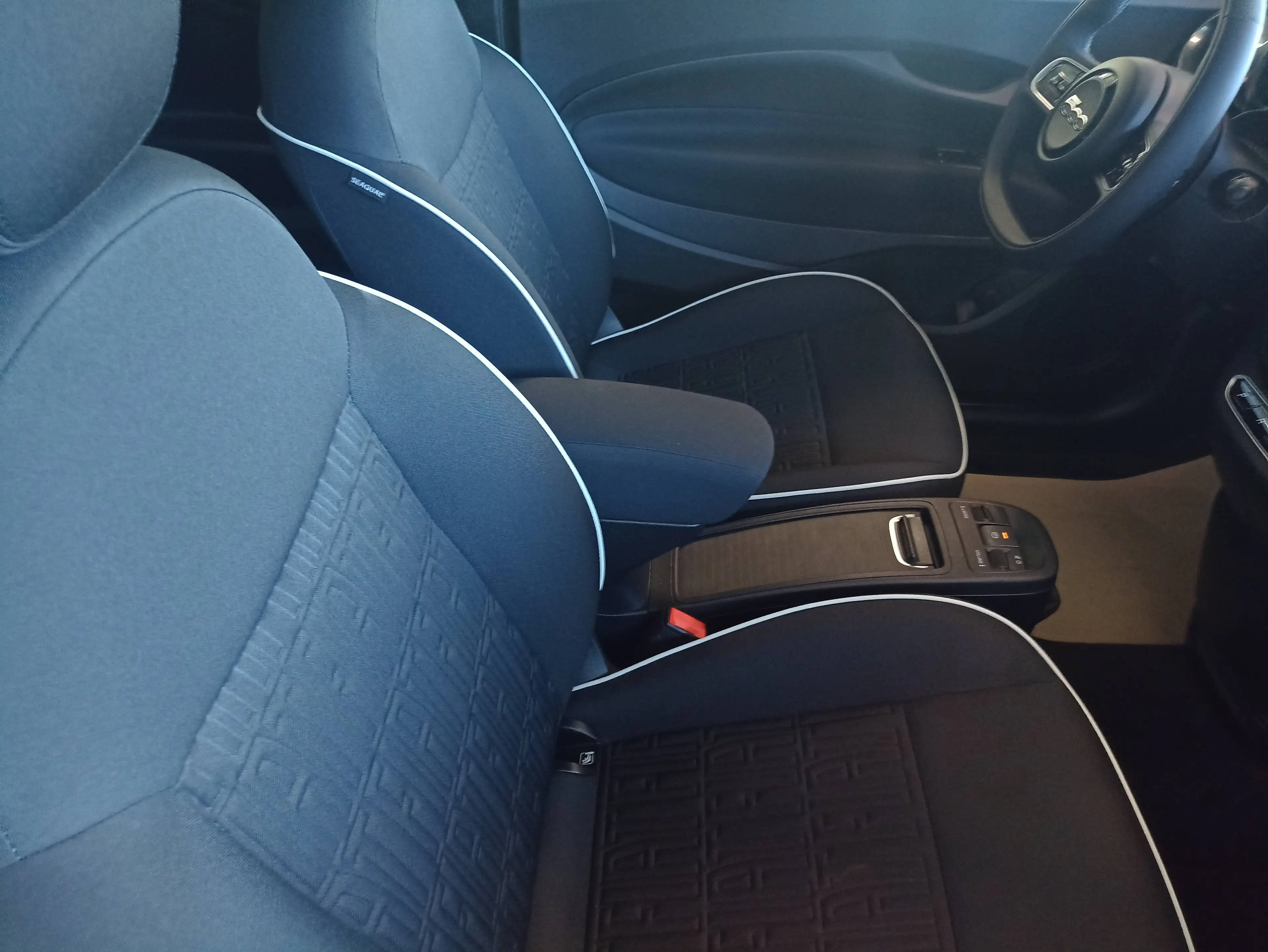 Fiat 500e 42kWh, Komfort+Style-Paket, Garantie — photo 13