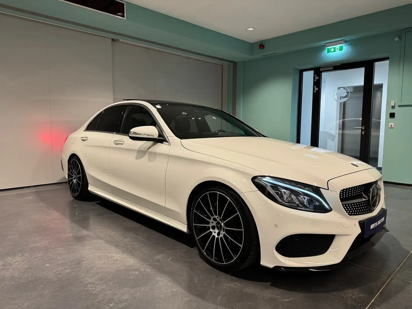 Mercedes-Benz C 220 d AMG Line*AIRMATIC*BURMESTER*DISTRONIC PLUS*AI... Weiß - 2